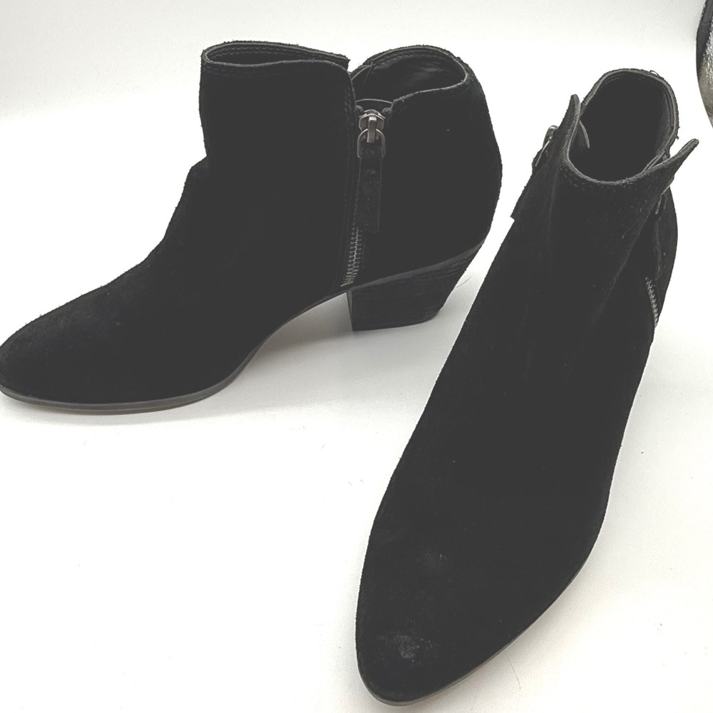Frye & Co Women Black Suede Pointed Toe Side Zip Ankle Boots 10
